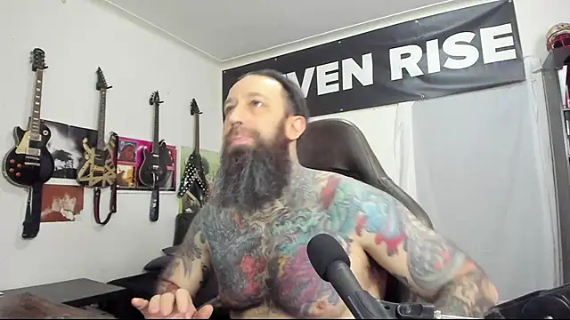 StevenRiseNYC online show from February 5, 2025, 1:44 pm