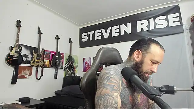 StevenRiseNYC online show from February 6, 2025, 10:43 pm