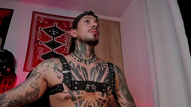 TigerStripes1  online show from March 14, 2026, 4:40 am