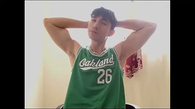 Snapshot of ChicoMaloFfF chatting on December 22, 2025, 6:05 pm ChicoMaloFfF online show from December 22, 2025, 6:05 pm