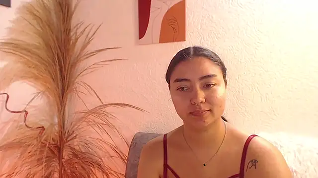  Kim  M online show from April 18, 2026, 2:43 pm