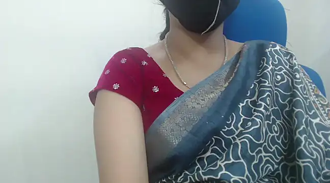 Snapshot of Lovely_Siri_23 chatting on January 23, 2025, 12:09 pm Lovely Siri 23 online show from January 23, 2025, 12:09 pm