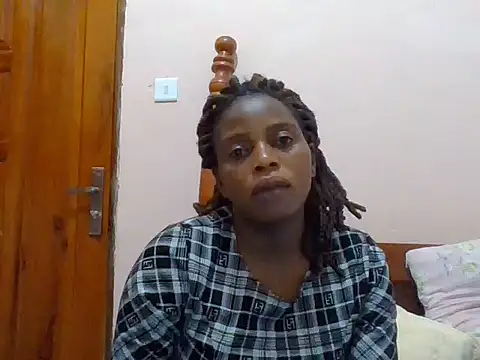 Snapshot of sweetbabra1 chatting on June 10, 2026, 8:08 pm sweetbabra1 online show from June 10, 2026, 8:08 pm