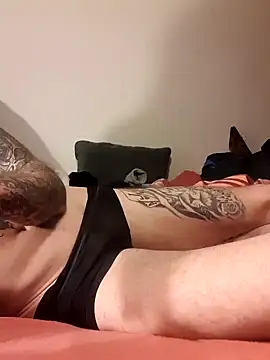 Snapshot of PIercingBoy38 chatting on January 27, 2025, 12:54 am PIercingBoy38 online show from January 27, 2025, 12:54 am