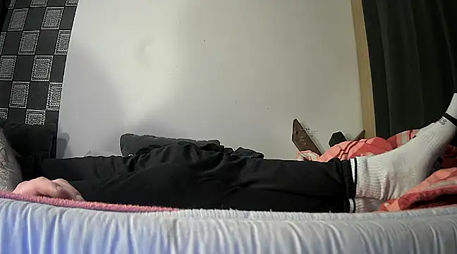 Snapshot of PIercingBoy38 chatting on February 2, 2025, 2:17 am PIercingBoy38 online show from February 2, 2025, 2:17 am