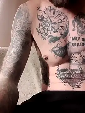 Snapshot of PIercingBoy38 chatting on February 22, 2025, 12:19 pm PIercingBoy38 online show from February 22, 2025, 12:19 pm