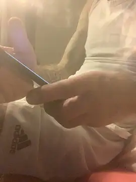 Snapshot of PIercingBoy38 chatting on February 27, 2025, 8:53 pm PIercingBoy38 online show from February 27, 2025, 8:53 pm