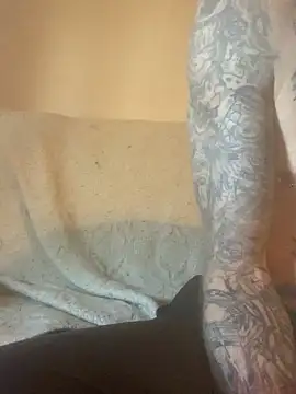 Snapshot of PIercingBoy38 chatting on March 4, 2025, 12:33 pm PIercingBoy38 online show from March 4, 2025, 12:33 pm