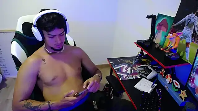 Snapshot of matias_bianco chatting on November 26, 2025, 6:47 am matias bianco online show from November 26, 2025, 6:47 am