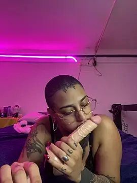kinkyrosex online show from March 4, 2025, 7:22 pm