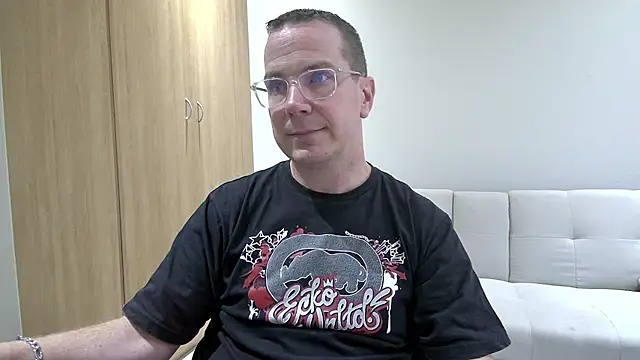 BrettJ81 online show from May 27, 2026, 2:47 pm