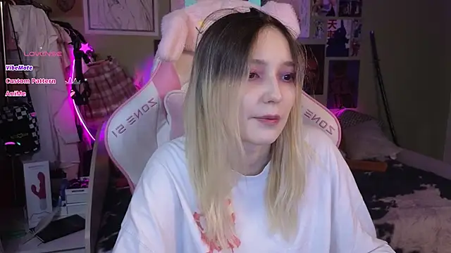 Evie Ro online show from January 10, 2025, 1:53 am