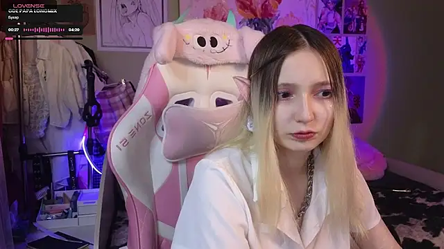 Evie Ro online show from February 8, 2025, 12:28 am