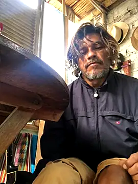 Snapshot of kvr27 chatting on October 25, 2025, 12:45 pm kvr27 online show from October 25, 2025, 12:45 pm