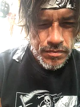 Snapshot of kvr27 chatting on October 28, 2025, 11:36 am kvr27 online show from October 28, 2025, 11:36 am