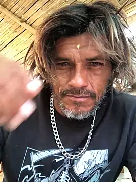 kvr27 online show from November 24, 2025, 3:23 pm