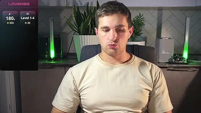 Sweeet  boy online show from January 23, 2025, 7:51 pm