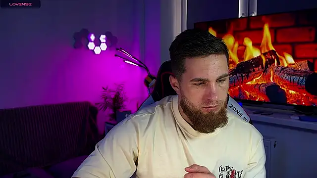 Sweeet  boy online show from March 18, 2026, 10:18 am