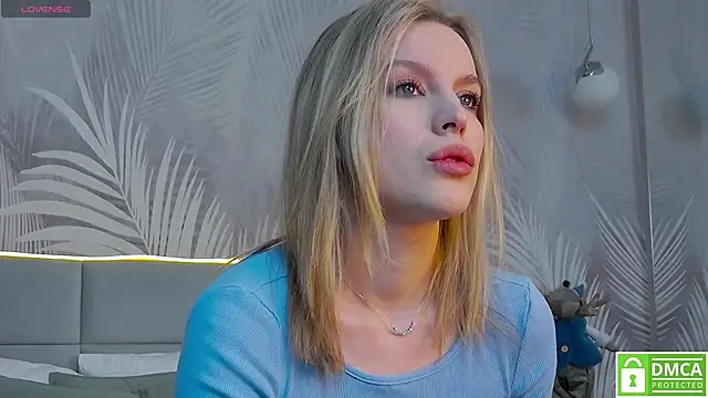 Snapshot of AmaliaBell chatting on December 23, 2024, 1:03 pm AmaliaBell online show from December 23, 2024, 1:03 pm