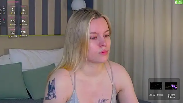 AmaliaBell online show from April 20, 2026, 1:03 pm