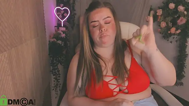 Sheila queen  online show from March 16, 2025, 3:36 am