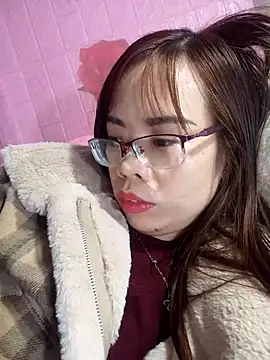   Mai-love19   online show from January 26, 2025, 5:02 pm