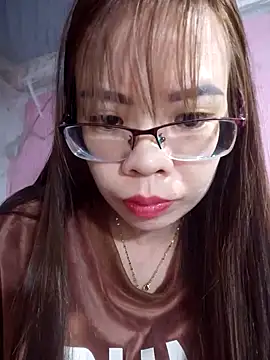   Mai-love19   online show from February 4, 2025, 9:49 am