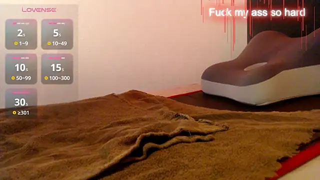 -sluttyass- online show from December 19, 2025, 12:39 am