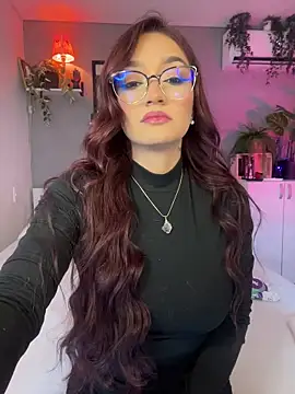 Snapshot of DaniDusan_ chatting on November 9, 2025, 5:22 pm DaniDusan online show from November 9, 2025, 5:22 pm