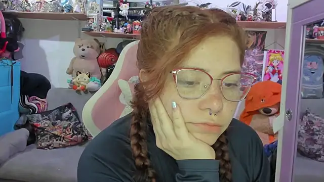 soficammy online show from April 12, 2026, 9:20 pm