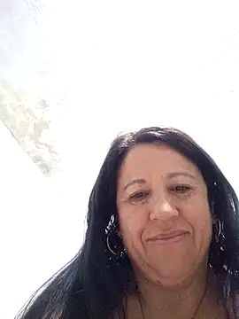 valeriapinter online show from April 12, 2026, 10:42 am