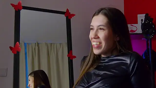 SweetySonya online show from February 3, 2026, 6:40 am