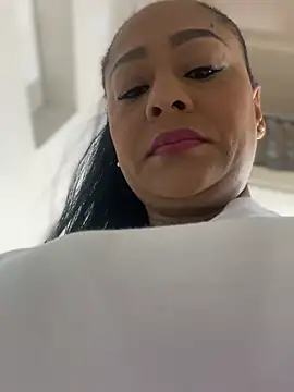 sofia xxx02 online show from May 18, 2026, 12:00 pm