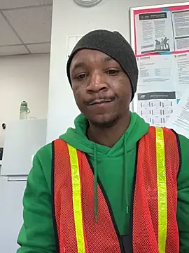 Snapshot of Letgeti chatting on September 30, 2025, 4:12 pm Letgeti online show from September 30, 2025, 4:12 pm