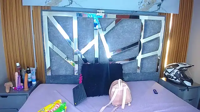 stefanvix202 online show from April 8, 2026, 11:16 pm