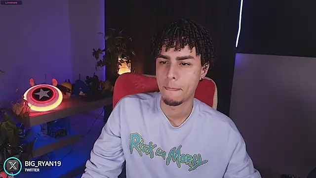 bigryann23 online show from September 21, 2025, 2:24 am