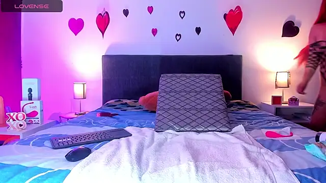 CamiGingerxx online show from February 16, 2025, 11:37 pm